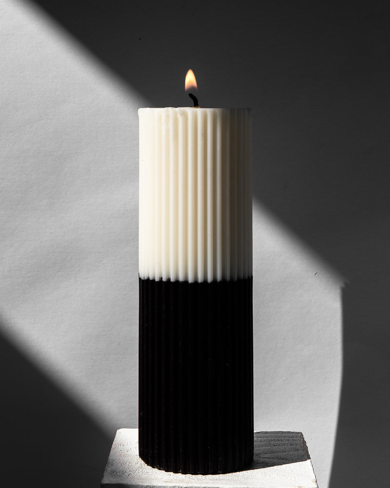 Ionic Pillar • Large