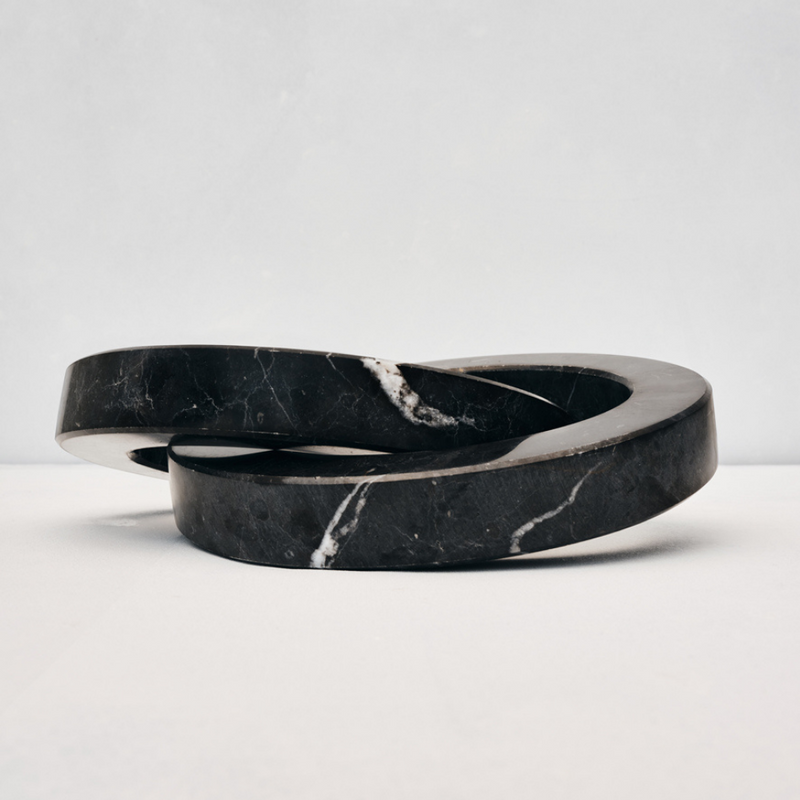 Kleoni Circles • Black