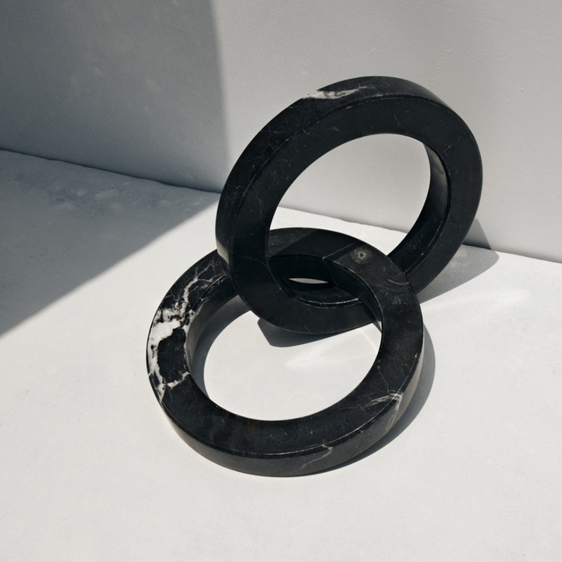 Kleoni Circles • Black
