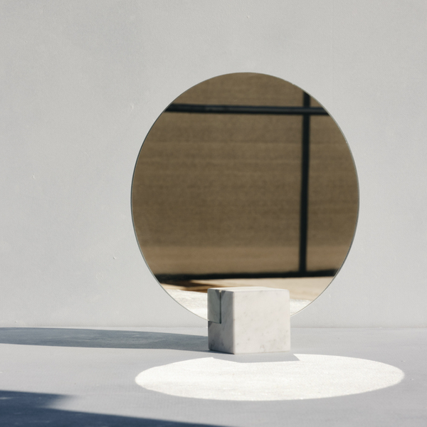 Thoukidides mirror • White