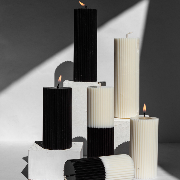Ionic Pillar • Small-VESY